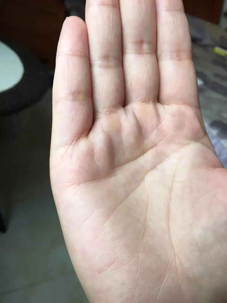 5、算卦說姻緣線斷了:沒結婚 算卦的怎麼說婚姻線斷了 是什麼意思