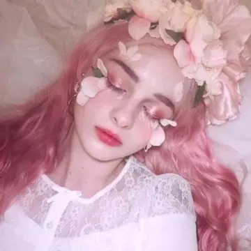 3、最火的高冷女昵稱:最火的昵稱