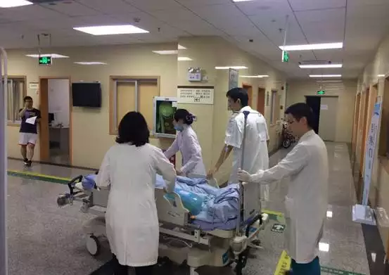 4、什麼病人禁止轉運:危重病人轉運制度及搶救程序，急用，謝謝