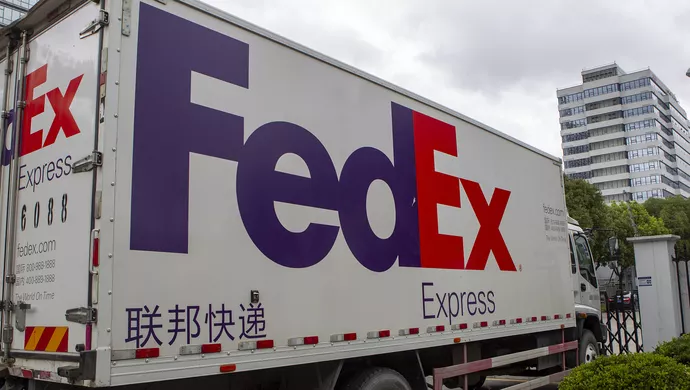 1、寄往的快遞公司:快遞可以到嗎？什麼快遞可以？