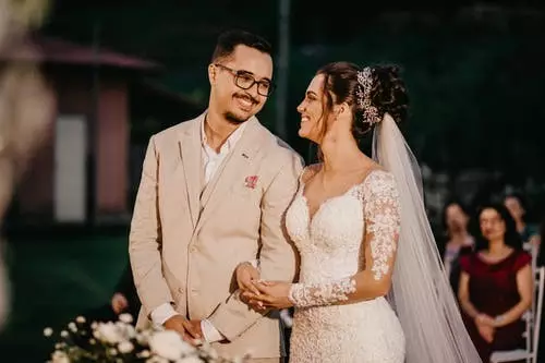 3、96鼠女97牛男結婚日期:男方96年屬鼠女方97年屬牛的18年幾月結婚好