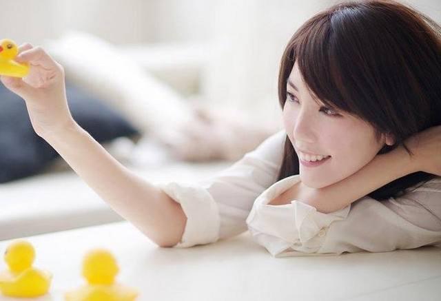 1、發現老婆出軌后怎麼處理最有利:老婆出軌了該怎麼處理才是的