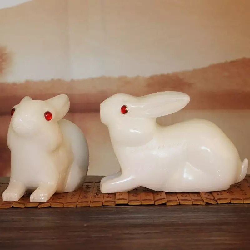 1、80屬兔的今年多大歲數:屬兔的今年80幾？