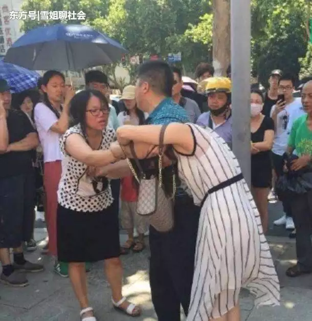 2、男子找的小三不如原配:為什麼男子寧願找一個不漂亮的小三，是小三能輔助他