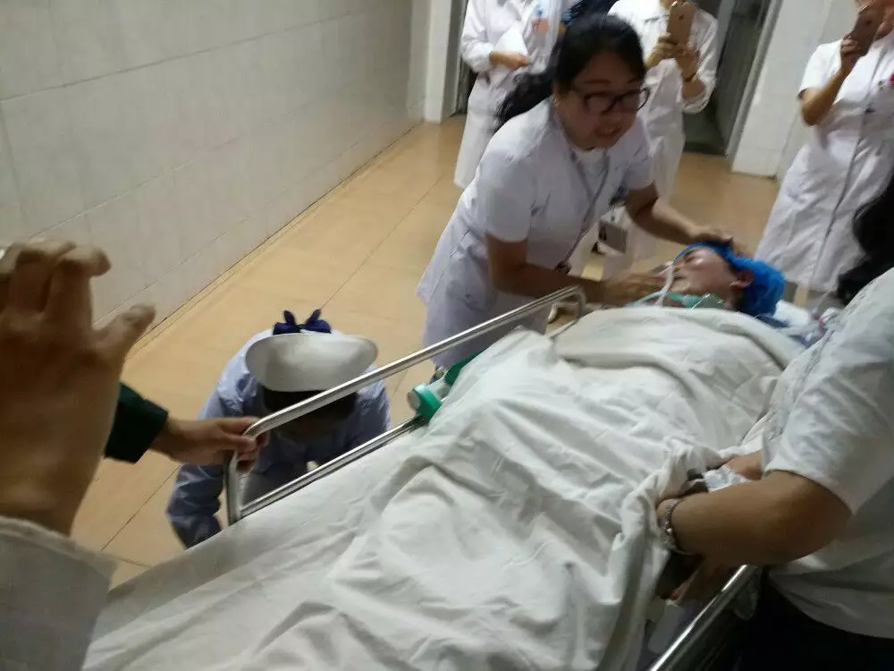 3、危重患者如何轉運:飛機轉運危重病人流程