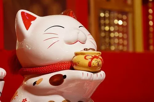 1、看看這個月的運勢:幫忙看看今年運勢！