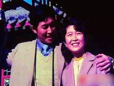 3、90年的女和83年男婚配嗎:男83年和女90年的婚姻相配