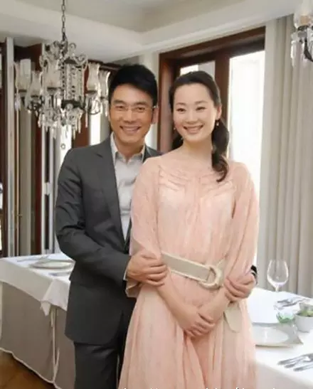 3、他們是的“伉儷”，恩恩的背後都有着什麼不為人知的隱秘？