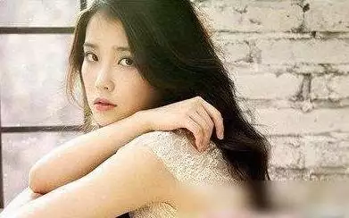 女生網名簡單幹凈有氣質：女生網名簡單幹凈？