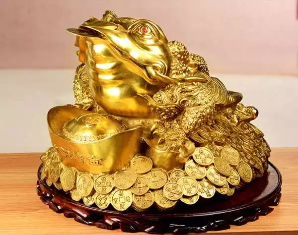 2、金蟾怎麼擺放招財:金蟾招財進寶在家裡怎麼擺
