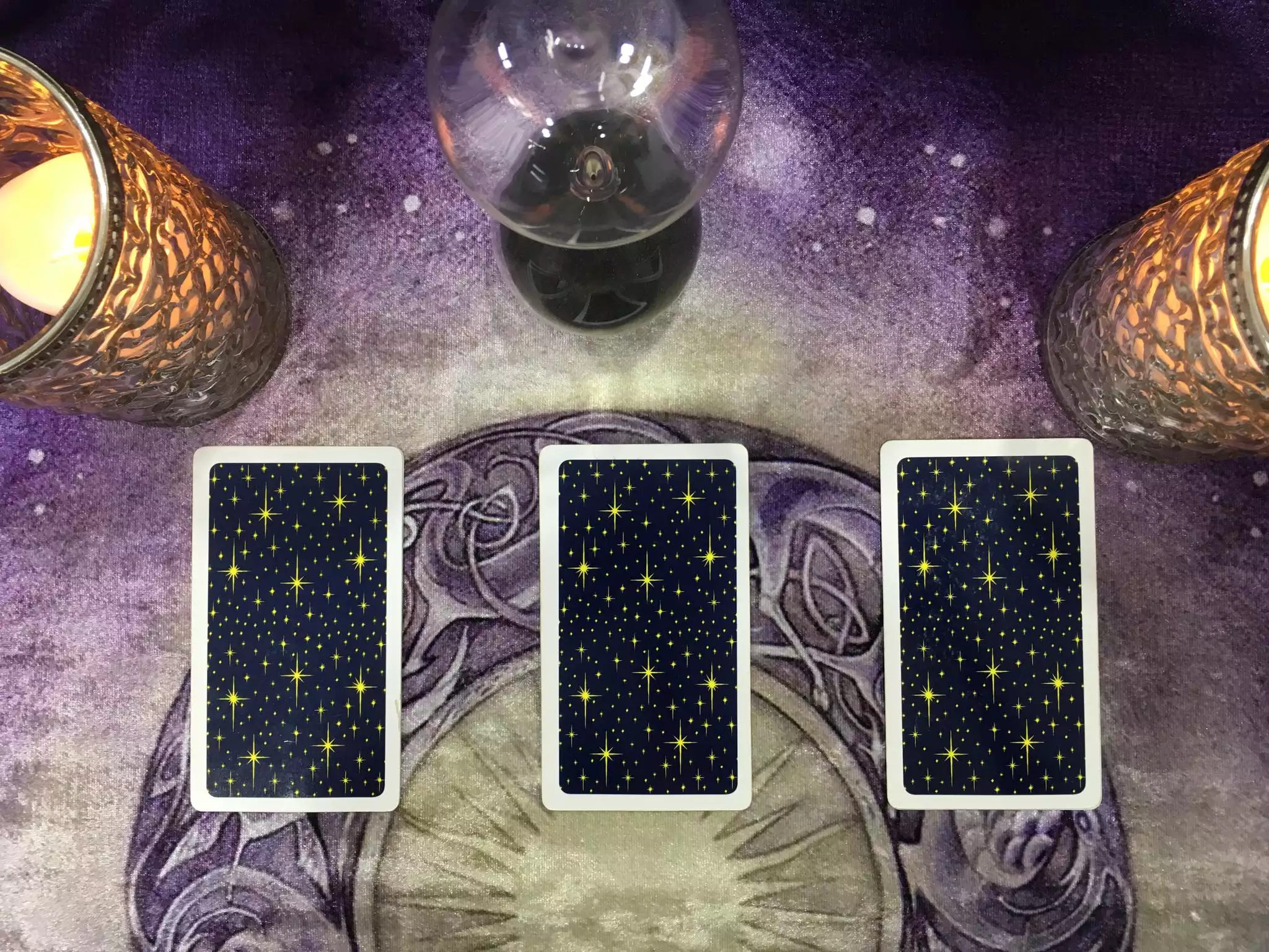3、各位，就是確認一件事情能不能成功，用什麼占卜法，是否抉擇不太靠譜 塔羅牌的牌陣 求了