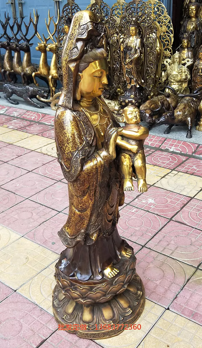 1、年送子添丁:年家裡必定添丁的生肖女