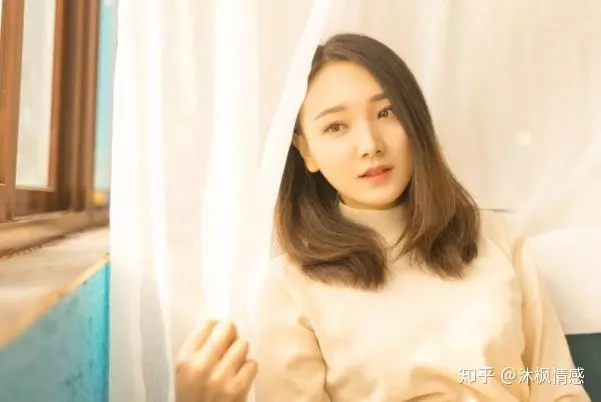 屬狗女與屬羊男的婚姻如何：年屬羊男與年屬狗女的婚姻相配嗎