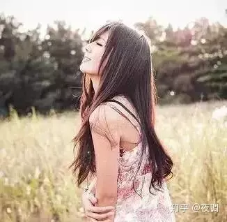 6、男人越不理你越要淡定:男人是不是越不理他，他越理你