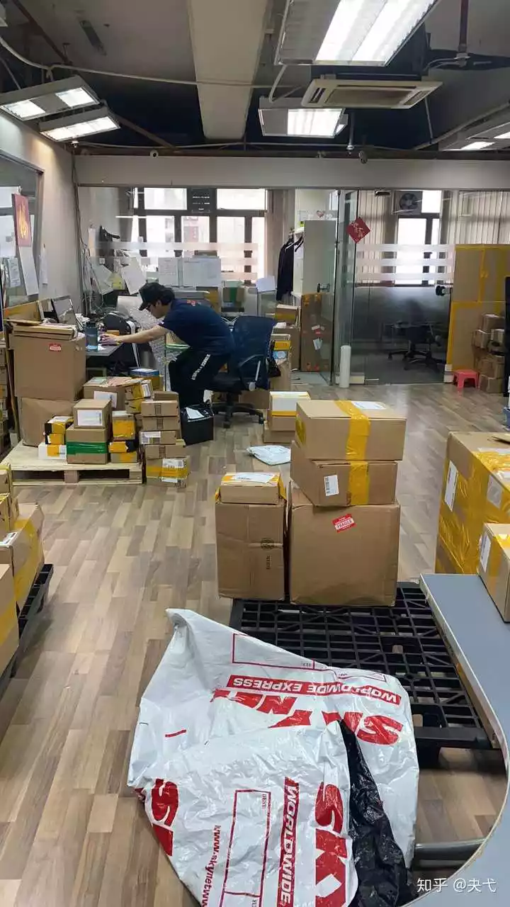 10、轉運到轉運公司有哪些:到內地的轉運公司除了安心還有什麼