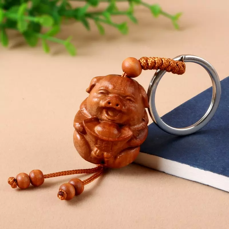 屬豬戴什麼樣的屬相好：屬蛇戴什麼生肖？