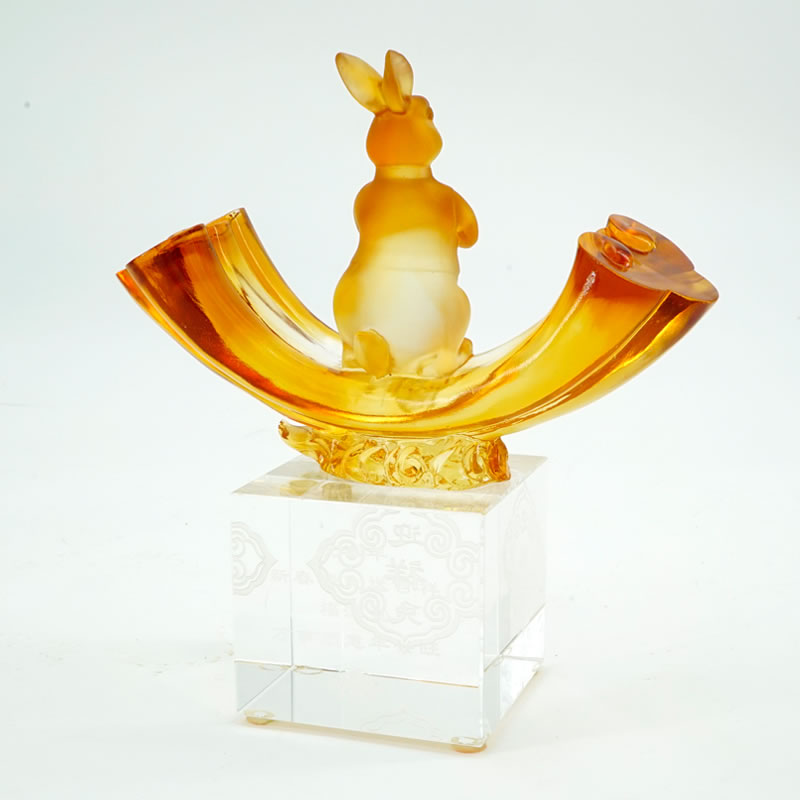 2、屬兔一生吉祥物:屬兔人一生三大坎