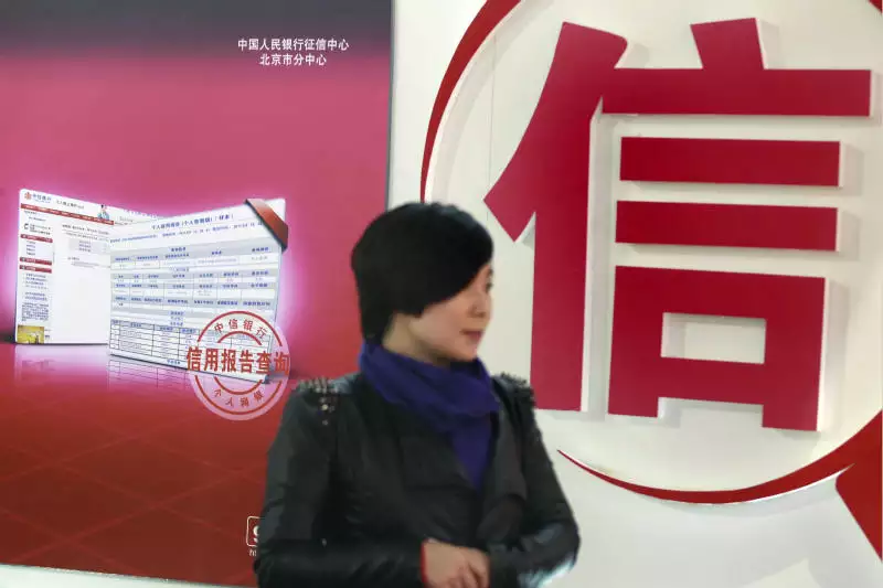 8、查別人的婚姻信息到哪裡查:哪裡可以查到個人婚姻信息