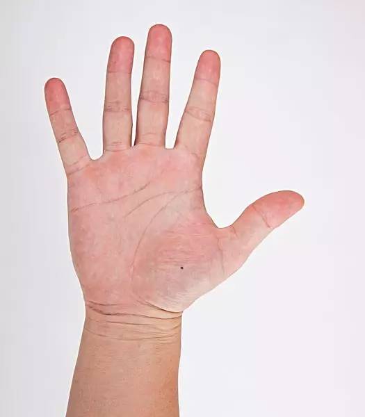 3、女人十個簸箕是鳳命:女人十個簸箕是什麼命運？