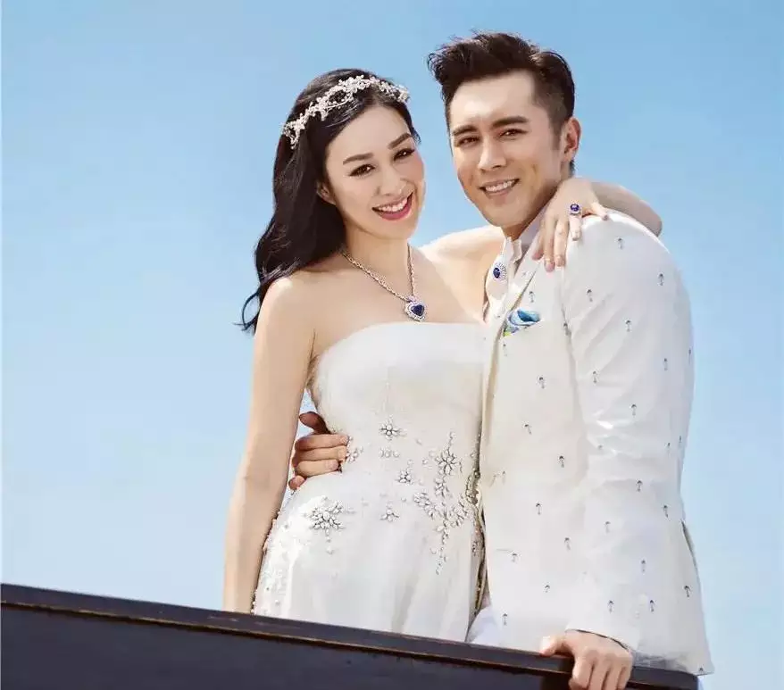 1、92年與今年24歲的婚配若何:92年女與94年男婚配合嗎？