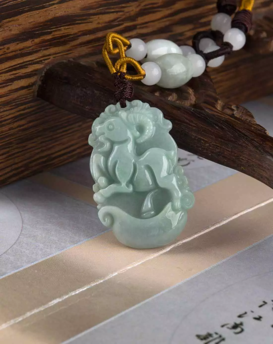 羊屬相戴什麼玉比較好：屬羊的人適合佩戴什麼