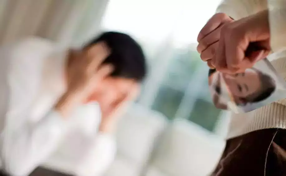 4、男人真愛小三卻不離婚:男人真愛小三會離婚嗎