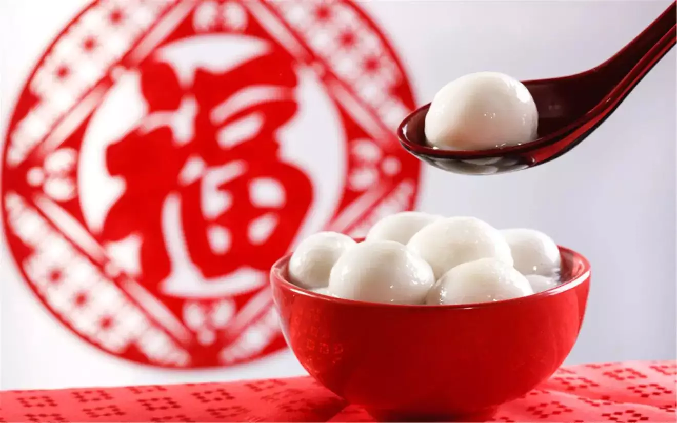 正月十五蒸屬相點燈的緣故原由：那裡有在正月十五點燈的習俗呢？