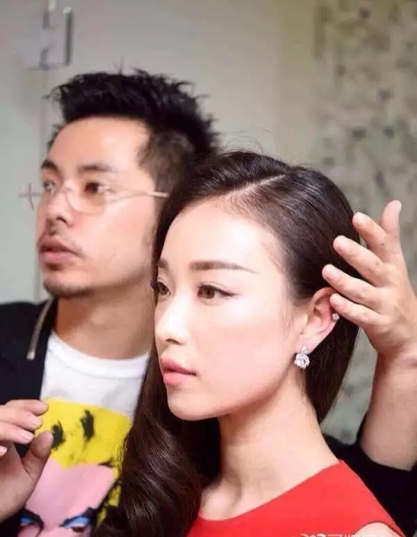 女化妝師藝名個性時尚：求女化妝師藝名