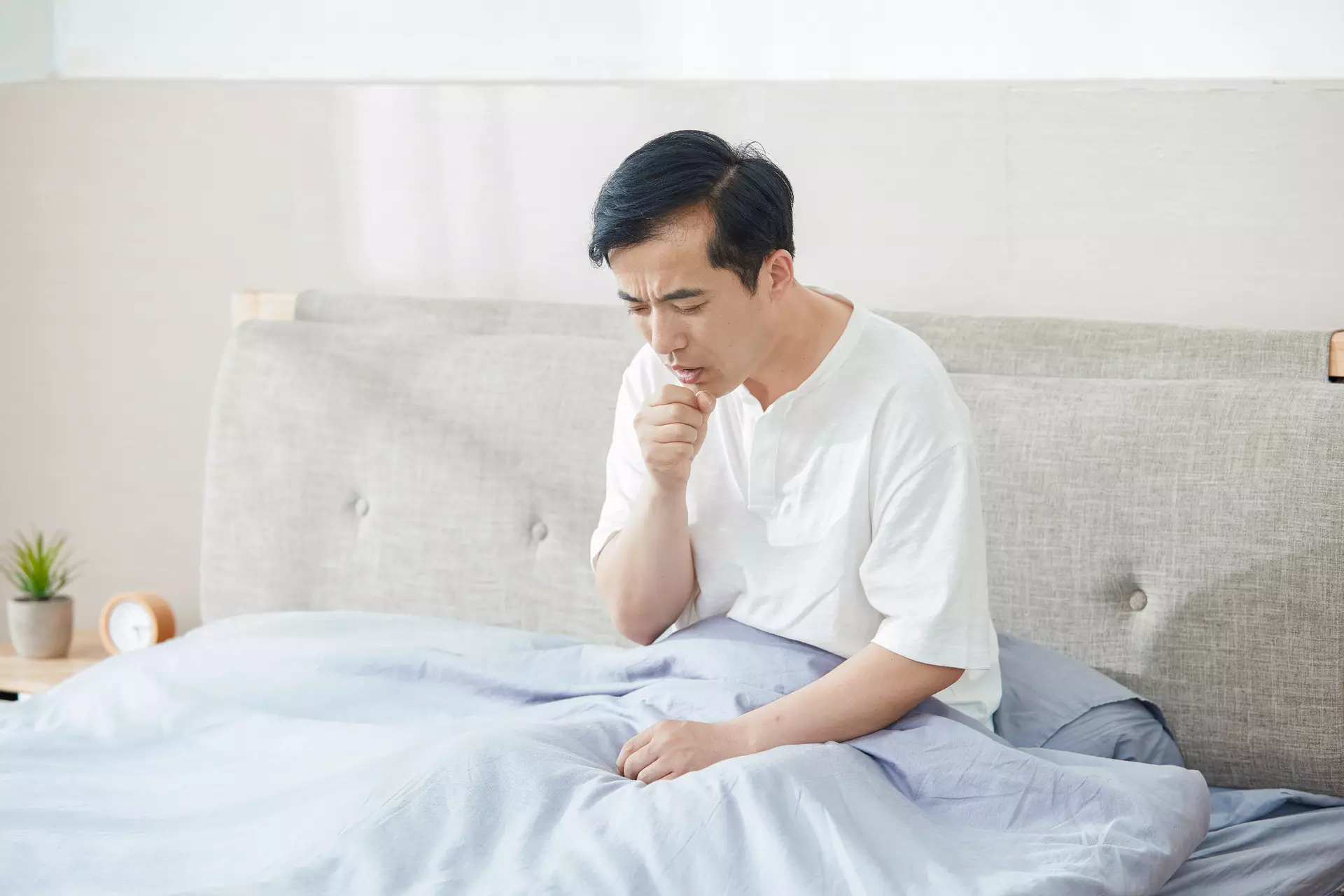 2、五十歲男子為什麼突然不行:男子為什麼突然間不行是怎麼回事