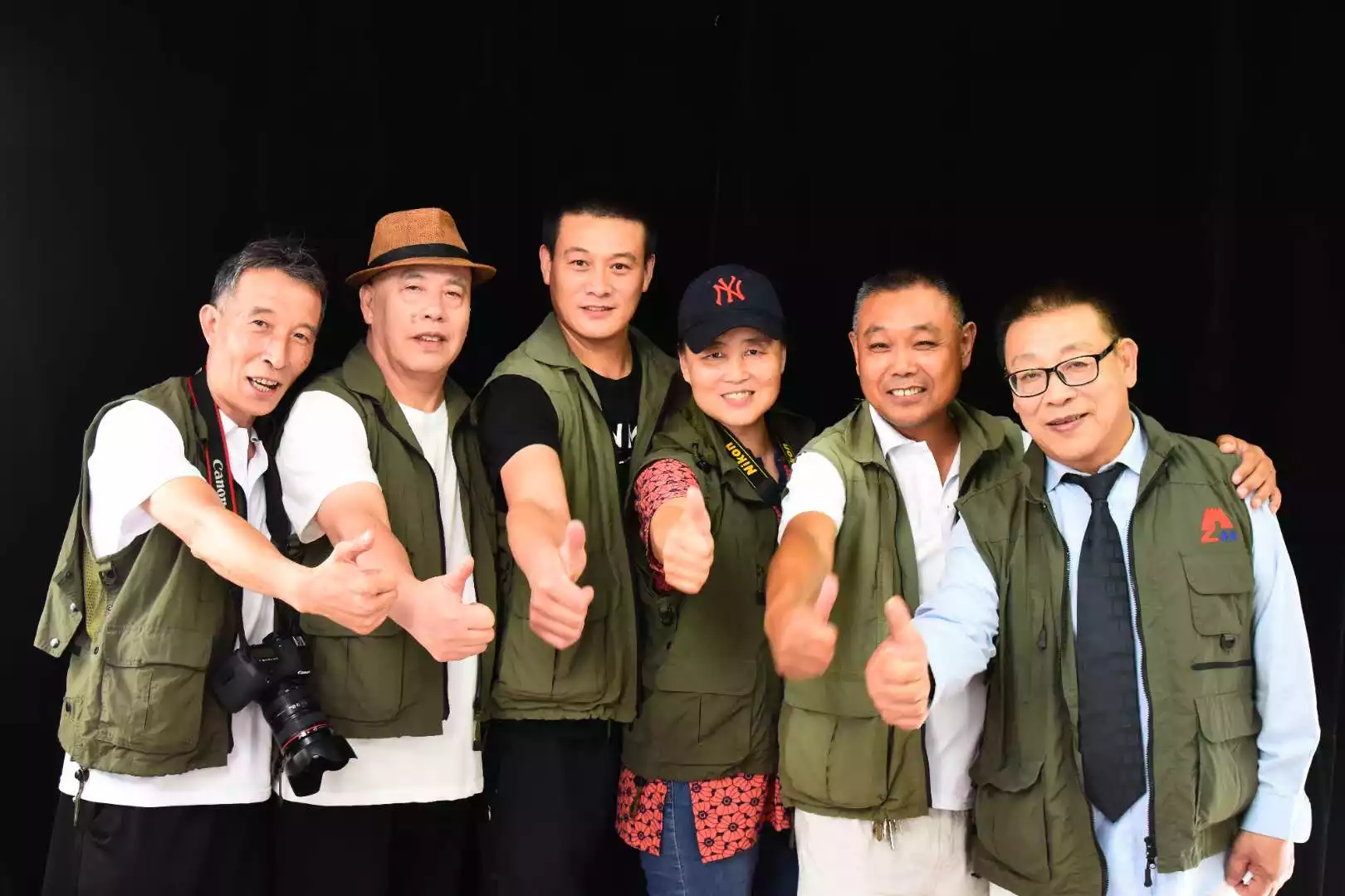 9、上海寶山區暮年人婚配:寶山區那裡有小巧輕盈的暮年月步車?