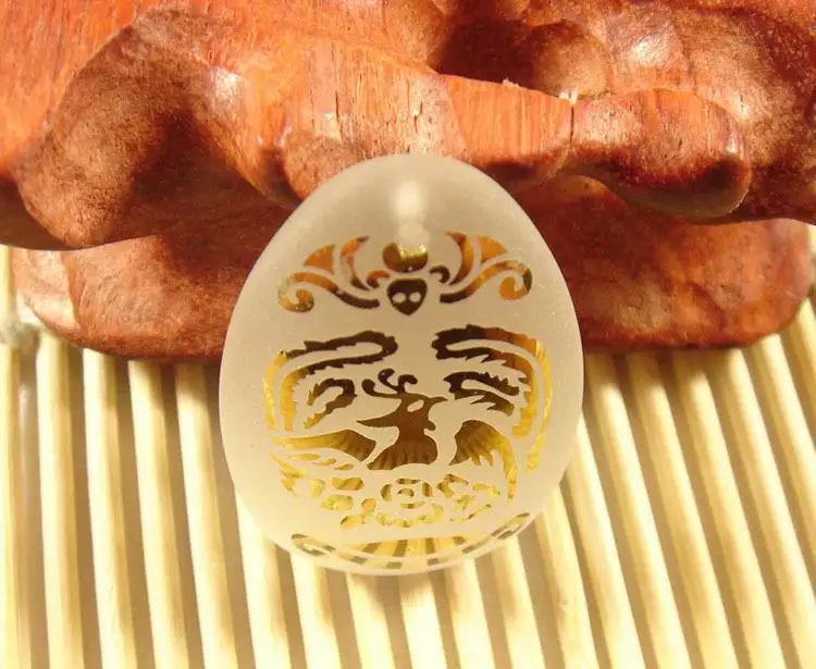 2、98屬虎今年佩戴什麼最合適:屬虎的人佩帶吉祥物?