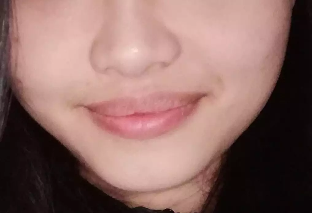 3、上唇薄下唇厚女人需求:女人上嘴唇薄下嘴唇厚嗎