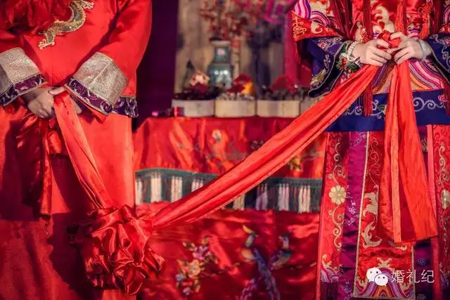 免費測試婚姻不收費的：免費測試姻緣