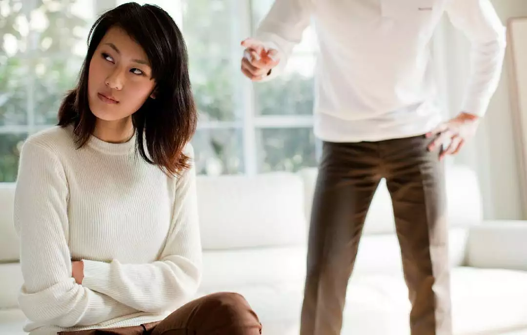 1、男人有了小三就不碰老婆:為什麼男人可以好幾個月不碰女人是什麼原因呢?