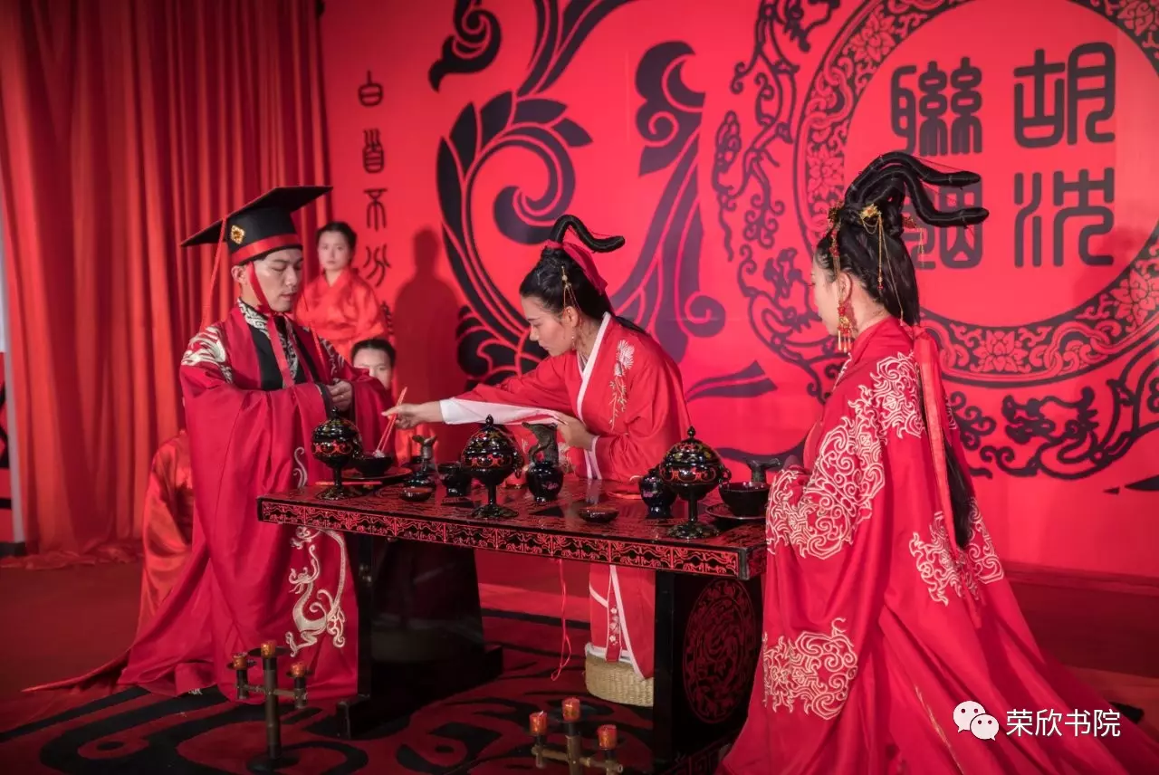 3、合幾個字算中上婚:八字上合為上上婚是什麼意思