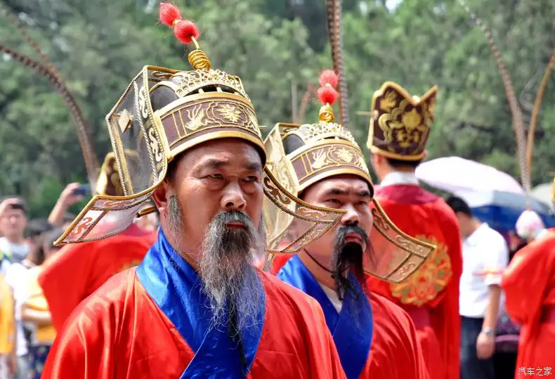 5、魯南是孔孟之鄉婚配禮儀:都說濟寧是孔孟之鄉 禮儀之邦 我咋一點都沒看出來呢？