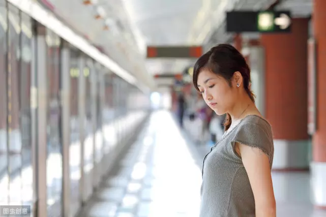 6、二婚女45歲婚配年齡表:45歲離婚女人還再婚嗎