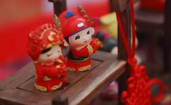 月老牽錯姻緣線的屬相：怎樣求月老牽紅線