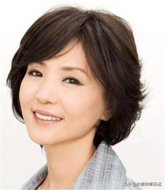 6、40歲是哪年出生的人:請問現在40歲的人是屬什麼生肖的？