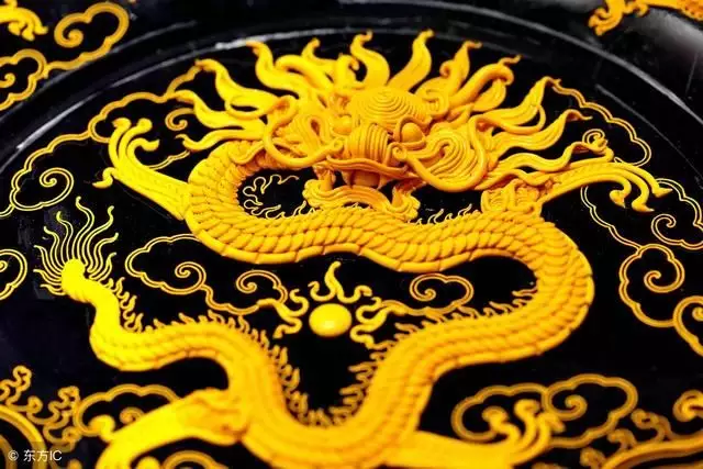 屬龍的生個什麼寶寶比較好：父母生肖一個屬龍一個屬蛇生孩子什麼生肖好