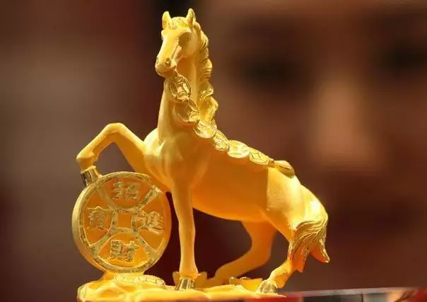 3、屬馬今年下半年的命運是什麼:今年真的是屬馬的霉運年嗎？明年呢