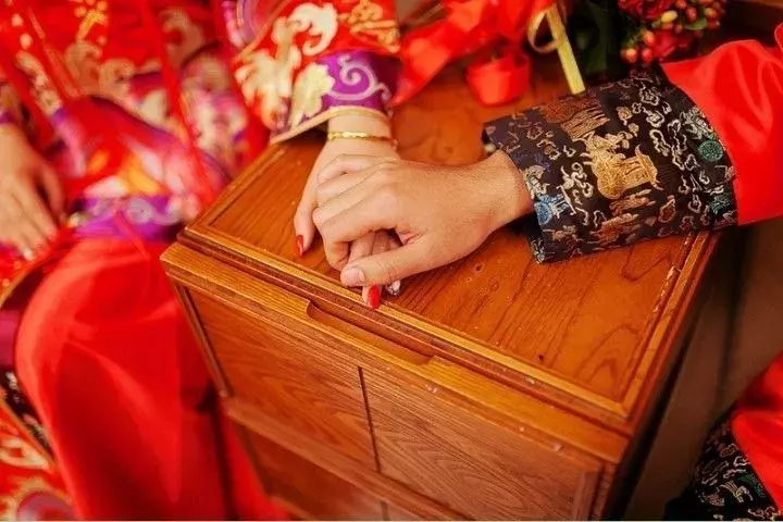 1、婚姻八字合婚:婚姻八字配對 急求