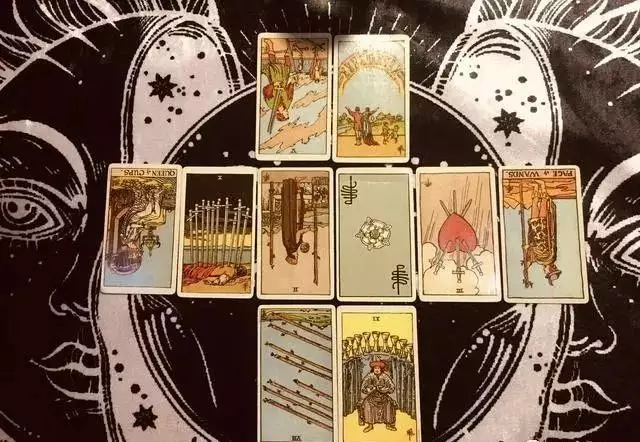 2、塔羅測幾月懷孕:塔羅牌一個月測幾次比較准？