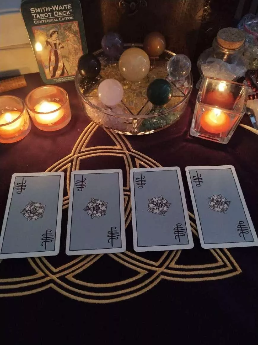 5、姻緣占卜:算命先生算姻緣一般怎麼說