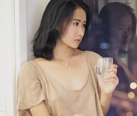7、再漂亮的女人上久了都會膩:再氣質好的女人看久了也會膩，為什麼？