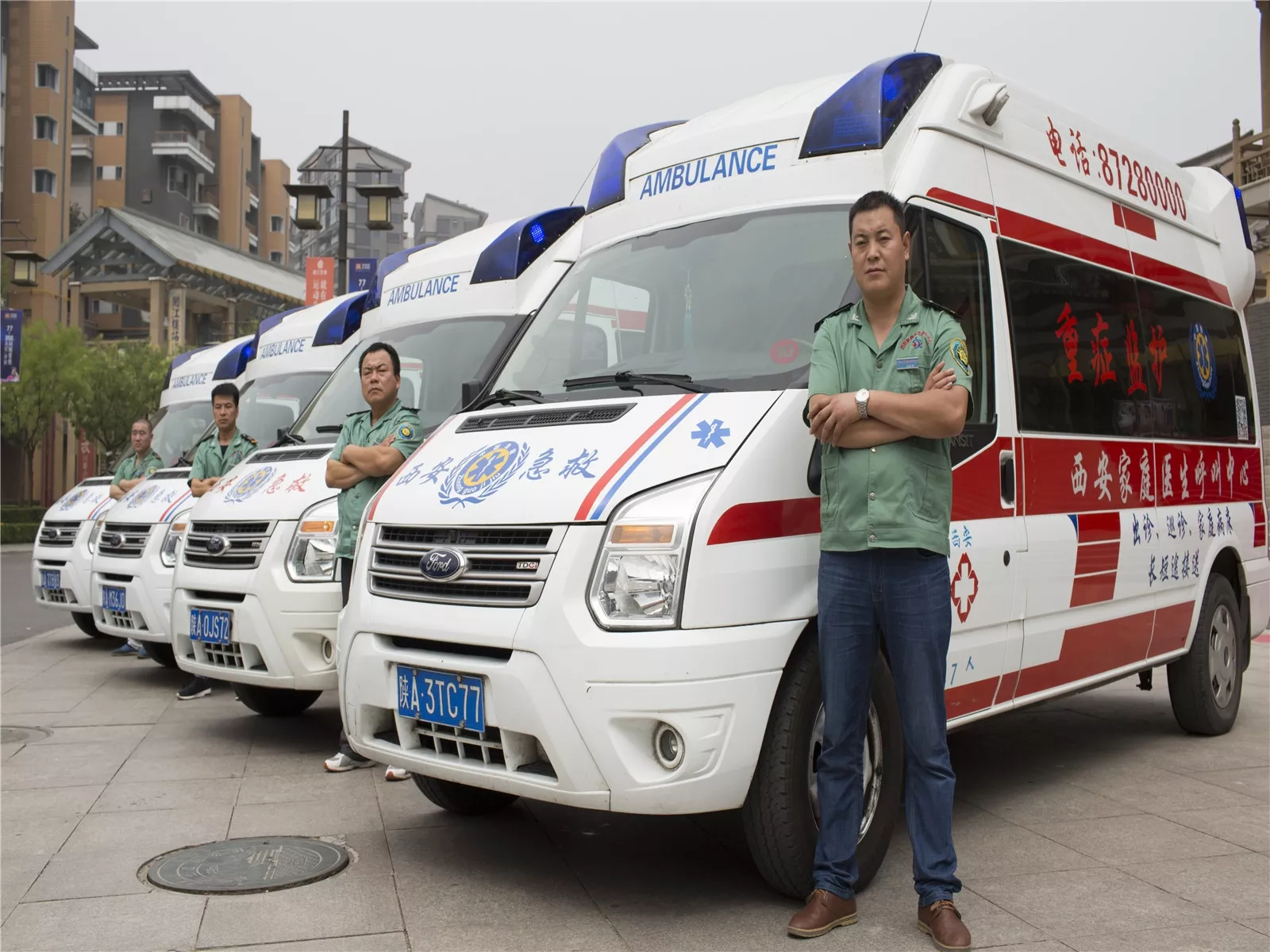 3、在學校做廚工好還是在醫院開轉運車好？學校嘛，就圖他有寒假和暑假，工資照發。這邊嘛，工資高一點。