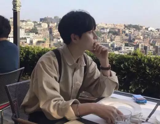 微信網名男生成熟穩重有內涵：顯得男生成熟穩重的微信昵稱有哪些？