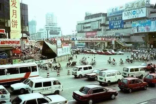 1、九八年屬虎的婚配:98年屬虎男的屬相婚配偶