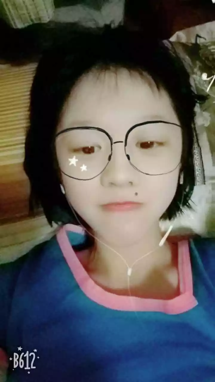 4、老婆比我大7歲後悔了:我老婆比我大10歲會幸福嗎