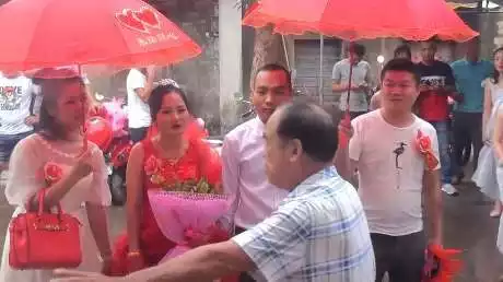 1、遼寧小伙結婚配的音樂:求婚禮背景音樂
